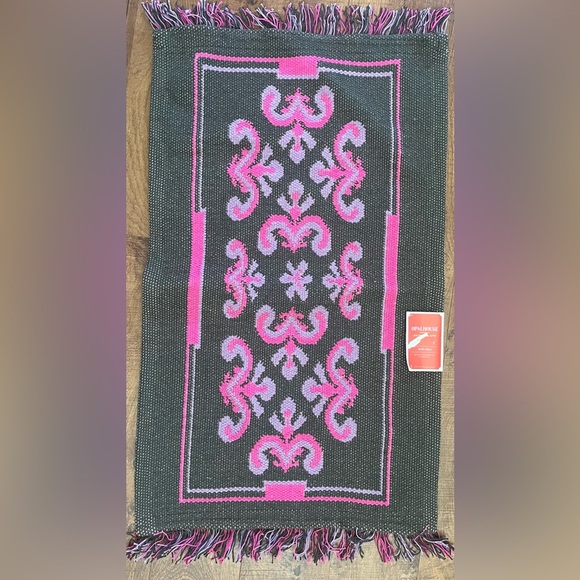 NWT giglio fringe bath rug opalhouse by Jungalow 32”x20” - Picture 5 of 6